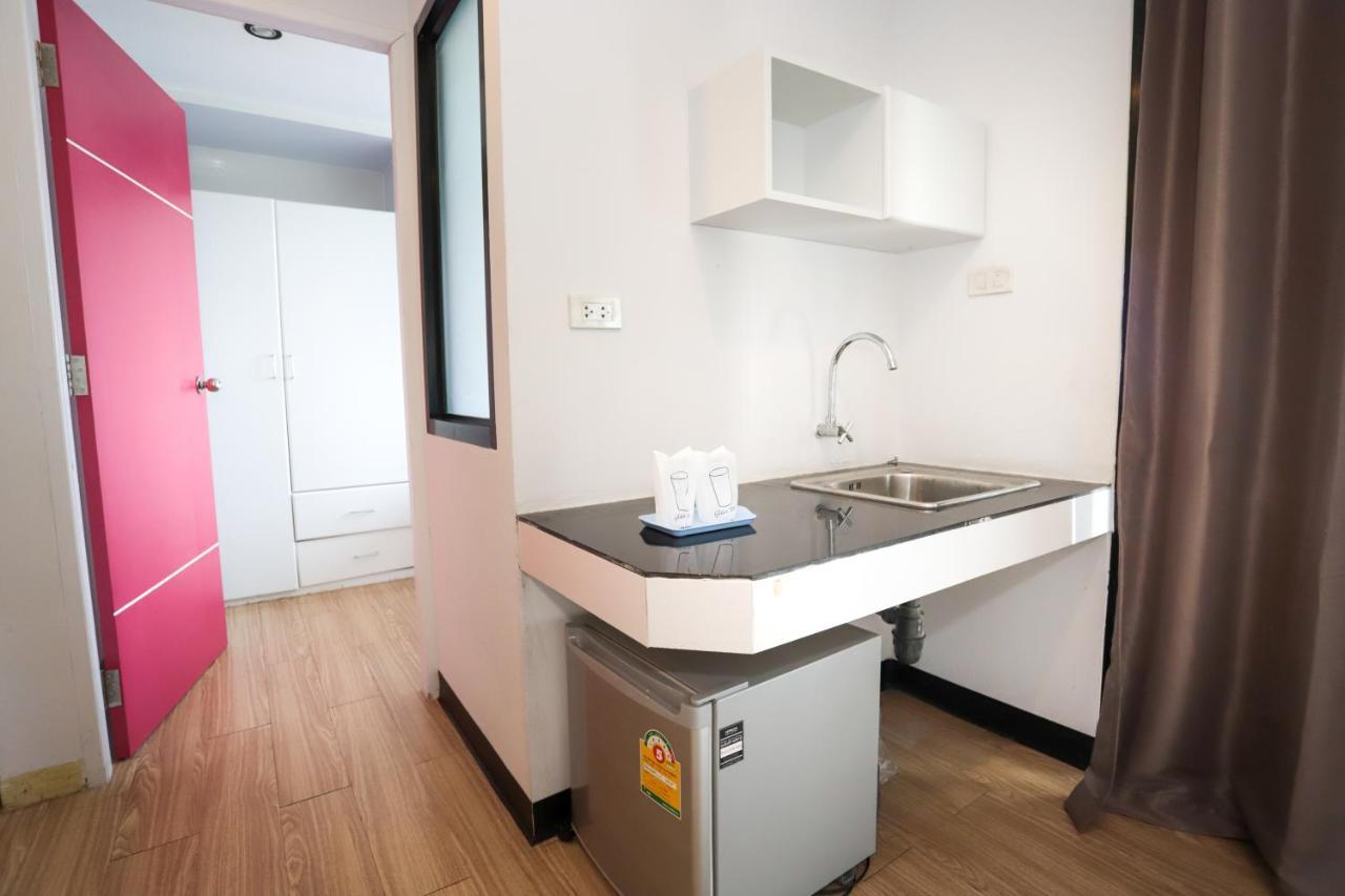 סוראט תאני C Tower Hotel מראה חיצוני תמונה