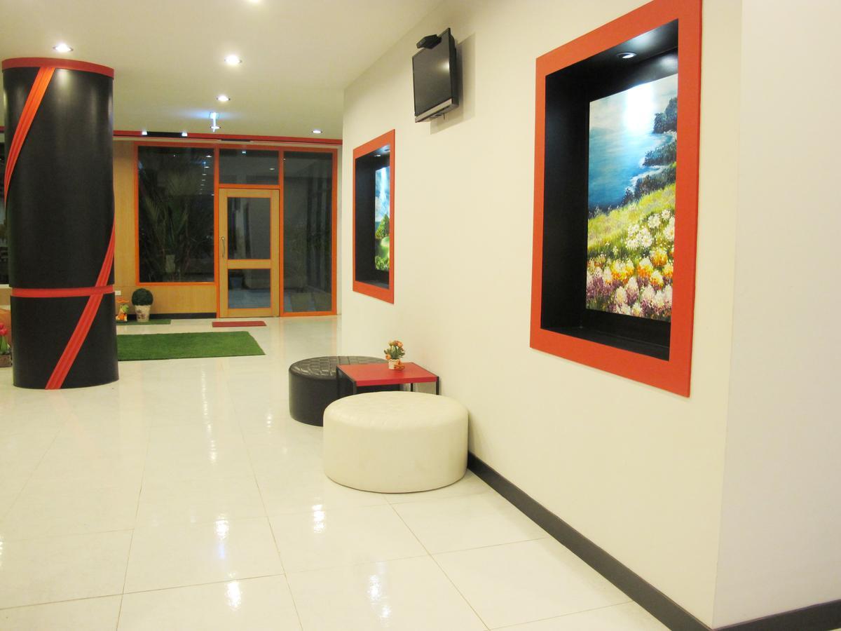 סוראט תאני C Tower Hotel מראה חיצוני תמונה