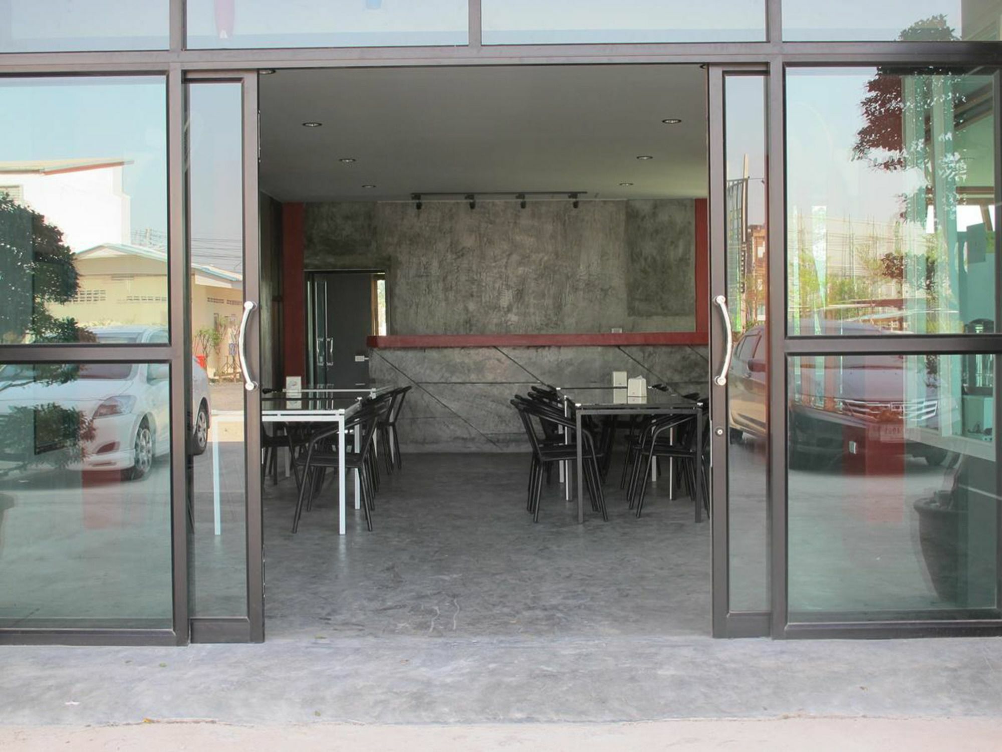 סוראט תאני C Tower Hotel מראה חיצוני תמונה